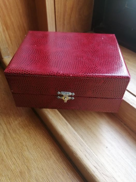 Conjunto de copo mais porta guardanapo em estanho