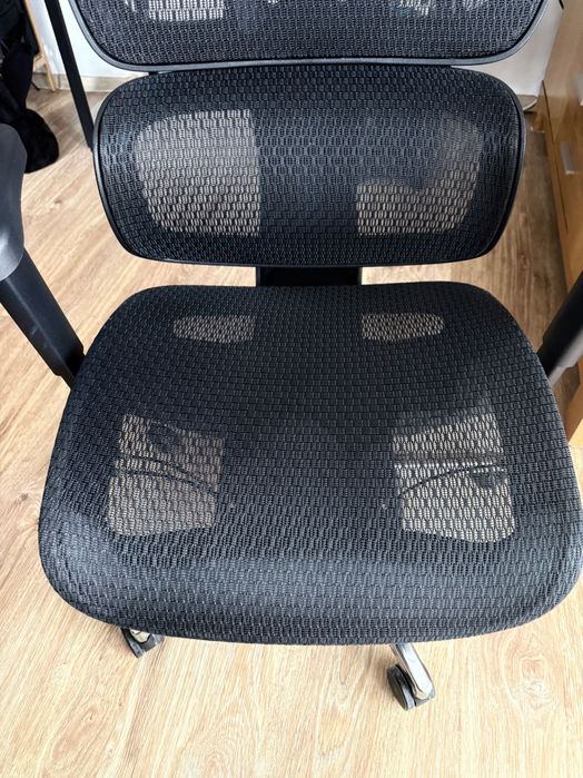 Fotel ergonomiczny CONTROL PRO – LVNSYSTEM