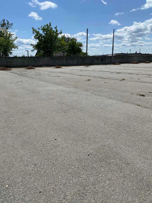 Оренда  відкритих складів / асфальтованих площадок / в м. Васильків