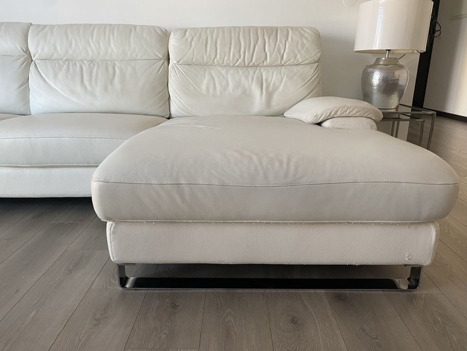 Sofa Chaise longue branca em pele