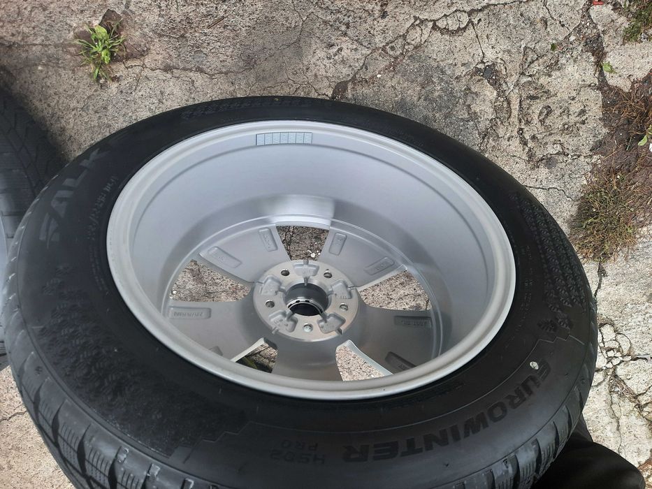 Nowe oryginalne koła aluminiowe NISSAN QASHQAI J12 18" 5x114,3 2024 r