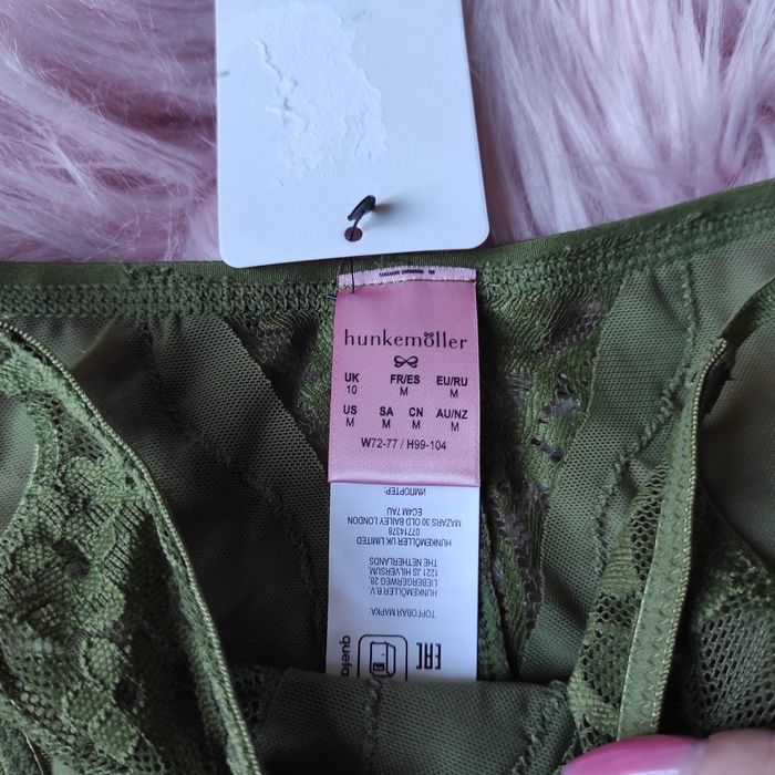 Трусики мереживні хакі бренду Hunkemoller розмір М