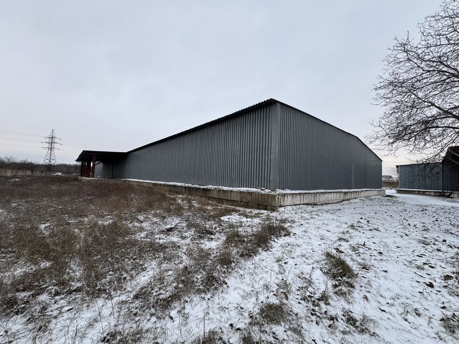 Продаж складської - виробничої бази, площа 4481 м.кв, ділянка 1,4 Га