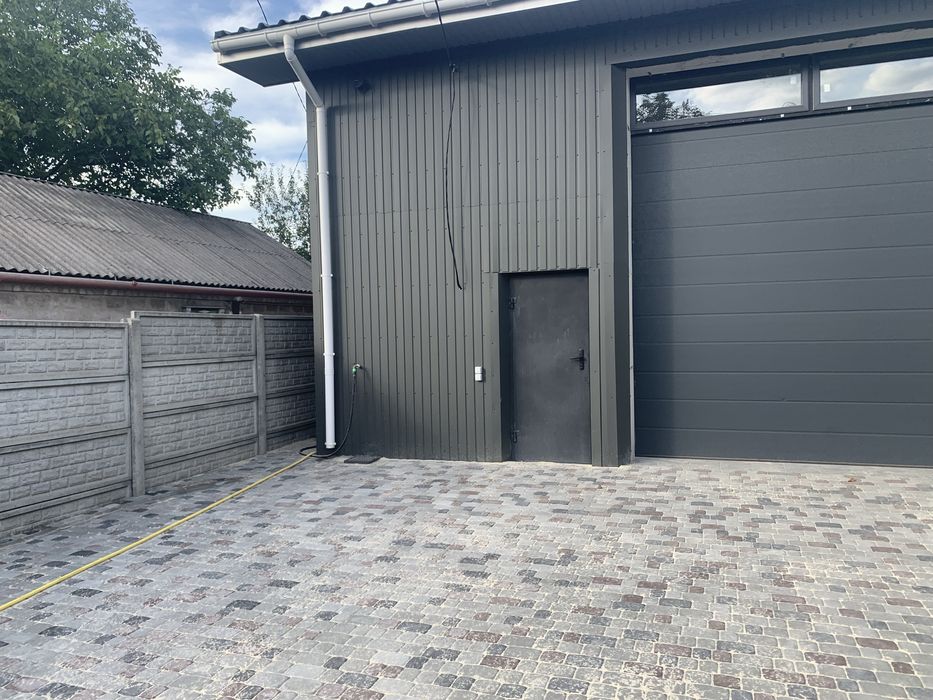 Коммерческое помещение район Донецкого шоссе!