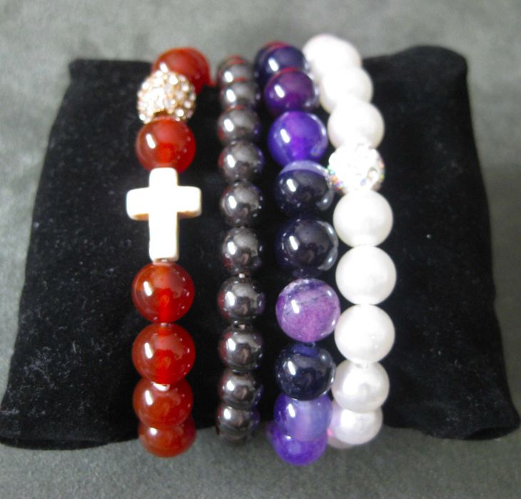 Pulseira c/ Pedras Naturais Lilás NOVA - SALDO