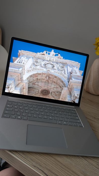 Microsoft surface 3 15 8/128GB