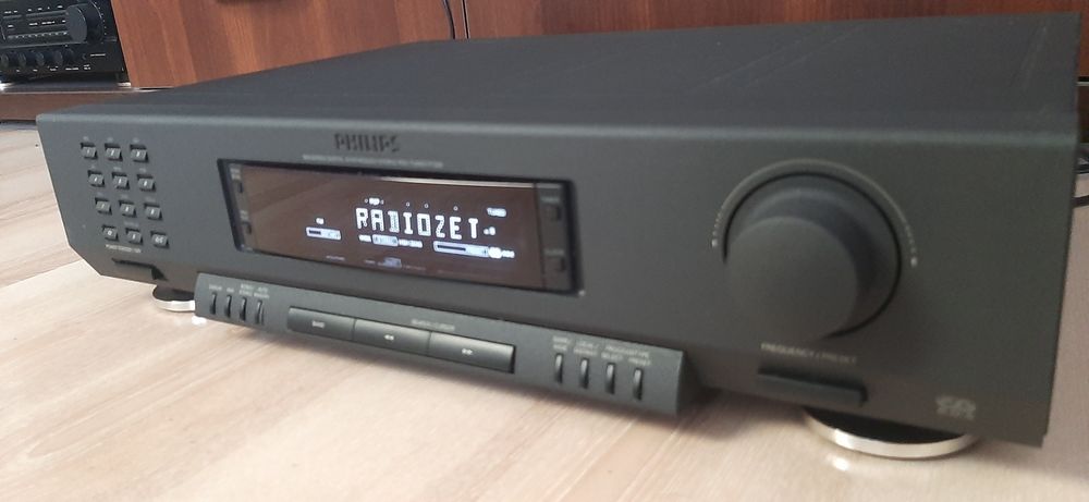 Philips Tuner Stereo FT930 FT-930