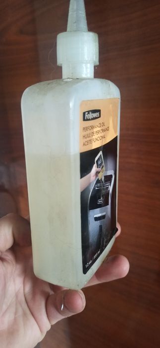 Niszczarka dokumentow Fellowes 63cb