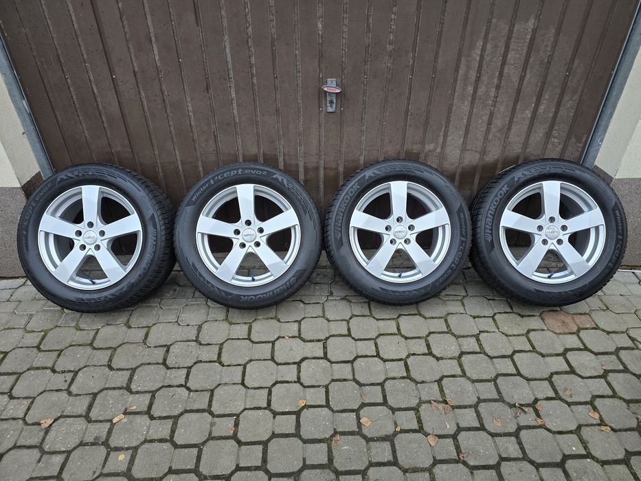 Felgi z oponami 225/60R17 Audi A6 C8 5x112 Mercedes E klasa W214 S A8