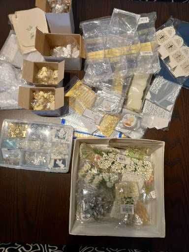 Vendo material p/ lembranças e bricolage