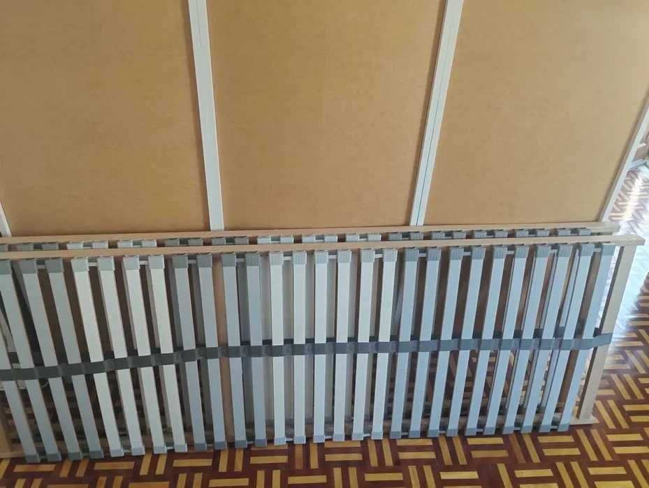 Estrado de Ripas DO IKEA LÖNSET