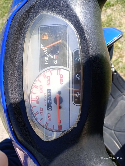 Продаю Скутер Спарк "Spark SP125S-14" в хорошем состоянии