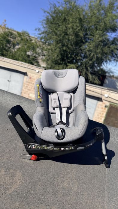 Автокрісло  Britax Römer DUALFIX M i-SIZE Grey/Graphite Marble