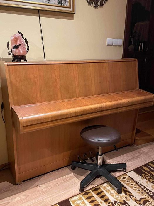 Pianino Calisia M-105