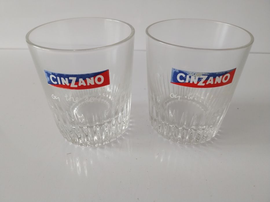 Copos whisky, cinzano e outros [NEGOCIÁVEL] a partir de