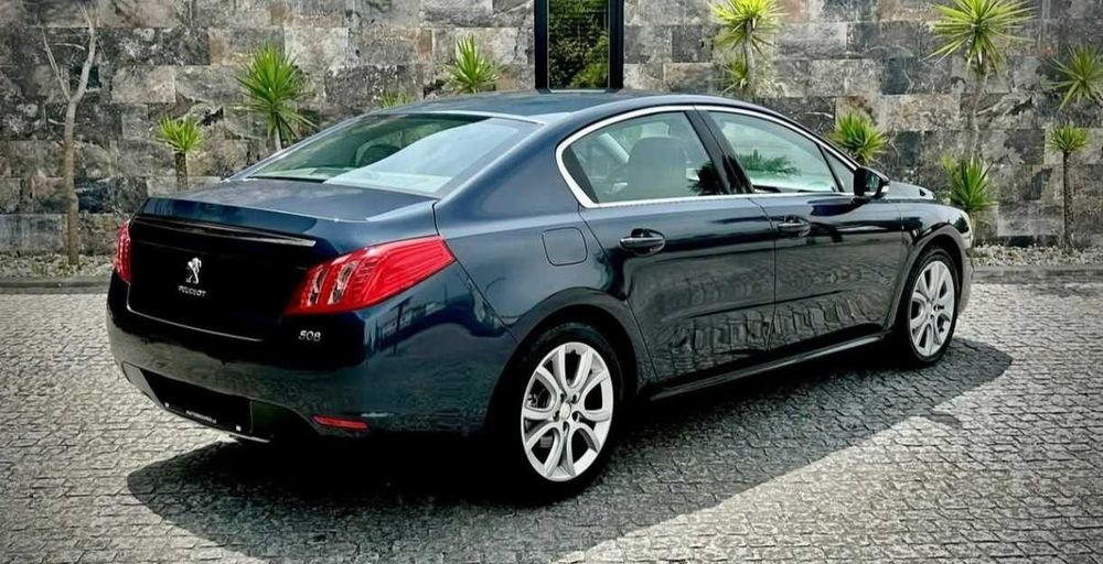 Peugeot 508 2.0 HDi 163cv | Nacional | Livro de Revisões