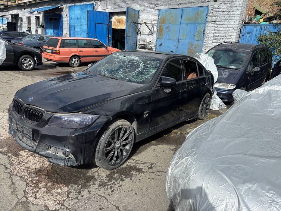 BMW 335xi  Обмін на бляху
