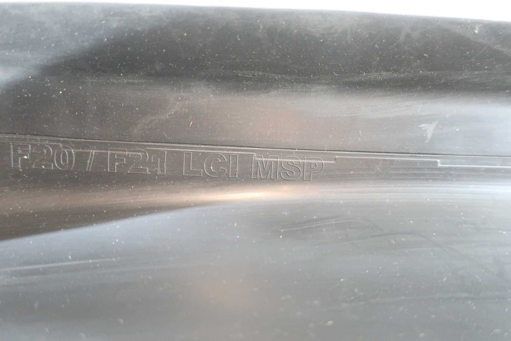 Wlot Kierownica powietrza dolna BMW 1 F20 F21 LIFT M Pakiet