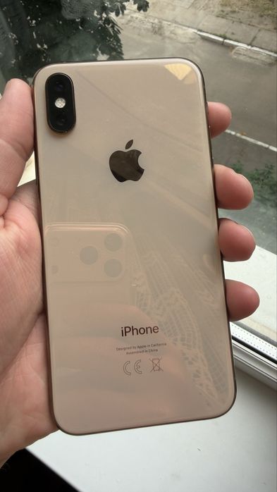 Iphone xs 64gb.