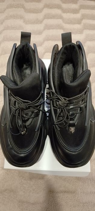 Кросівки жіночі чорні