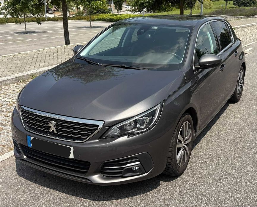 PEUGEOT 308 1.2 PureTech Business Line