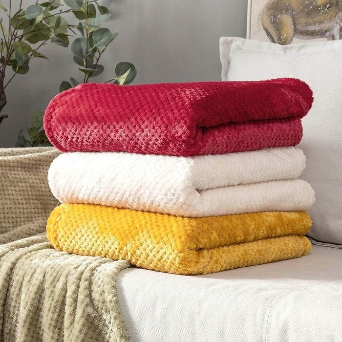 MIULEE koc zimowy narzuta flanelowy z granulowanym wzorem 170 x 210