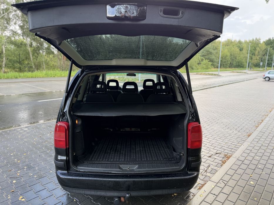 Volkswagen Sharan 2003r 1.9 TDI 130 km Hak