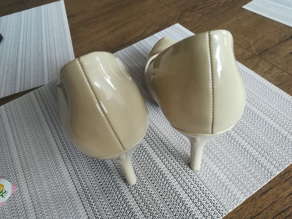 Eleganckie buty na obcasie