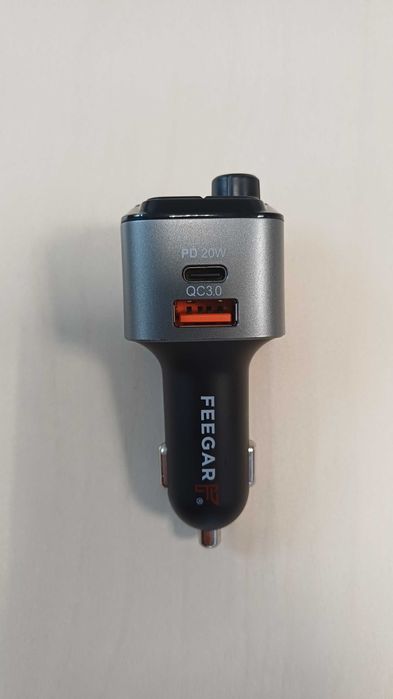 Transmiter FM Bluetooth Feegar Q100 Pro – Bluetooth 5.0 | QC 3.0 + USB-C PD | Stan bardzo dobry
