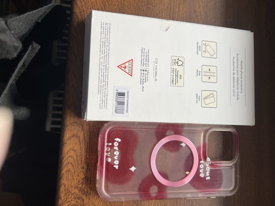 Etui Guess iPhone 13 pro max