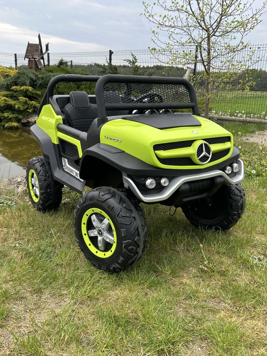Auto na Akumulator Mega Duży  Mercedes Unimog 4x4 180 Watt Dwuosobowy