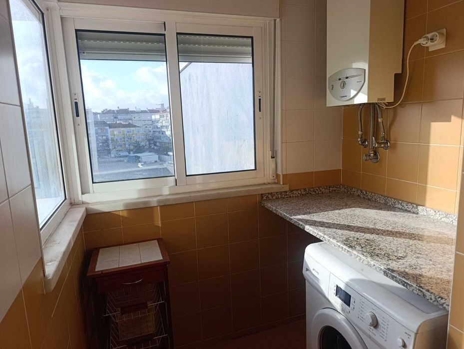 T1 Olaias com 1 lugar de parqueamento