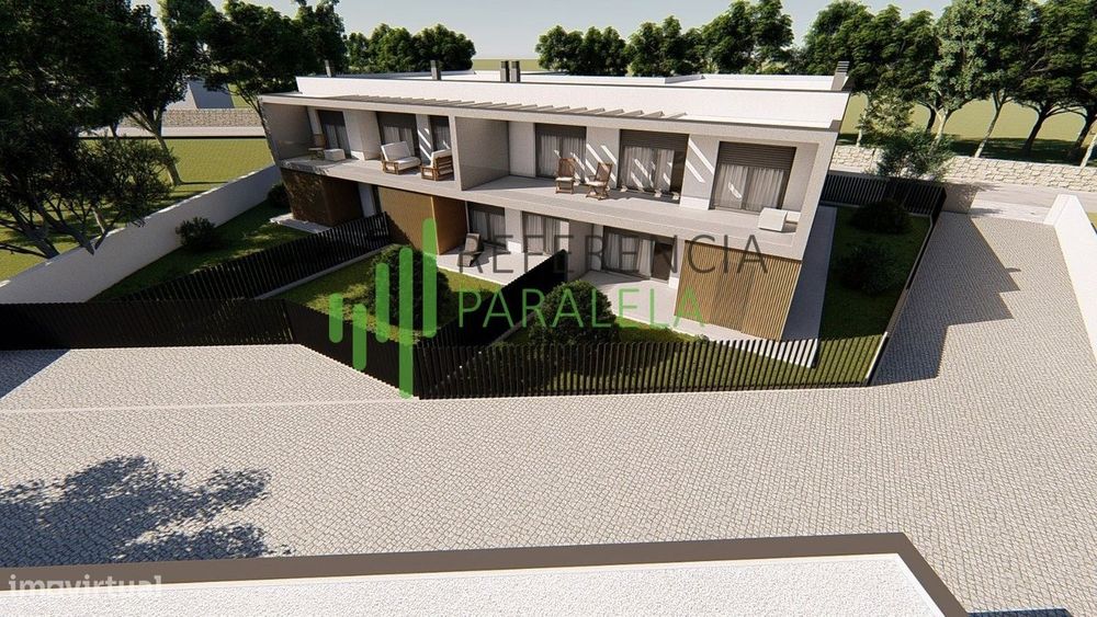Apartamento T1 Moderno com Logradouro e Garagem em Vila Nova de Anh...