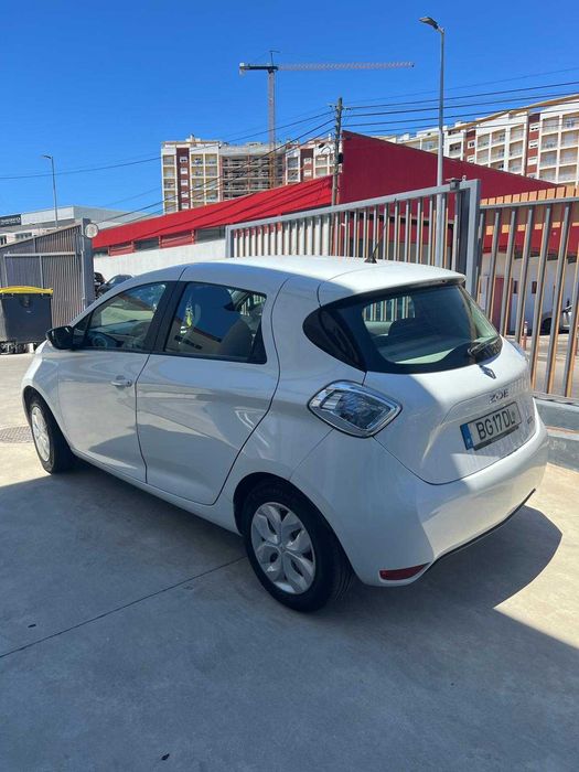 Renault ZOE R90 Life -iva dedutivel