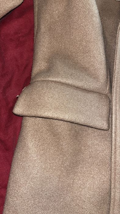 Пальто жіноче розмір L