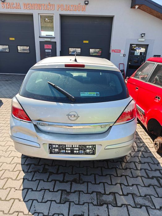 Opel Astra H 1.7 cdti 2005 z157 NA CZĘŚCI