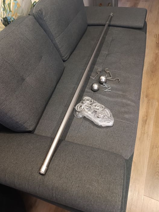 Varão de cortina inox  3.00m  e cortinas  vaso decoração, candeeiro  cor chocolate, 2 pratos para microondas, persianas  de PVC.