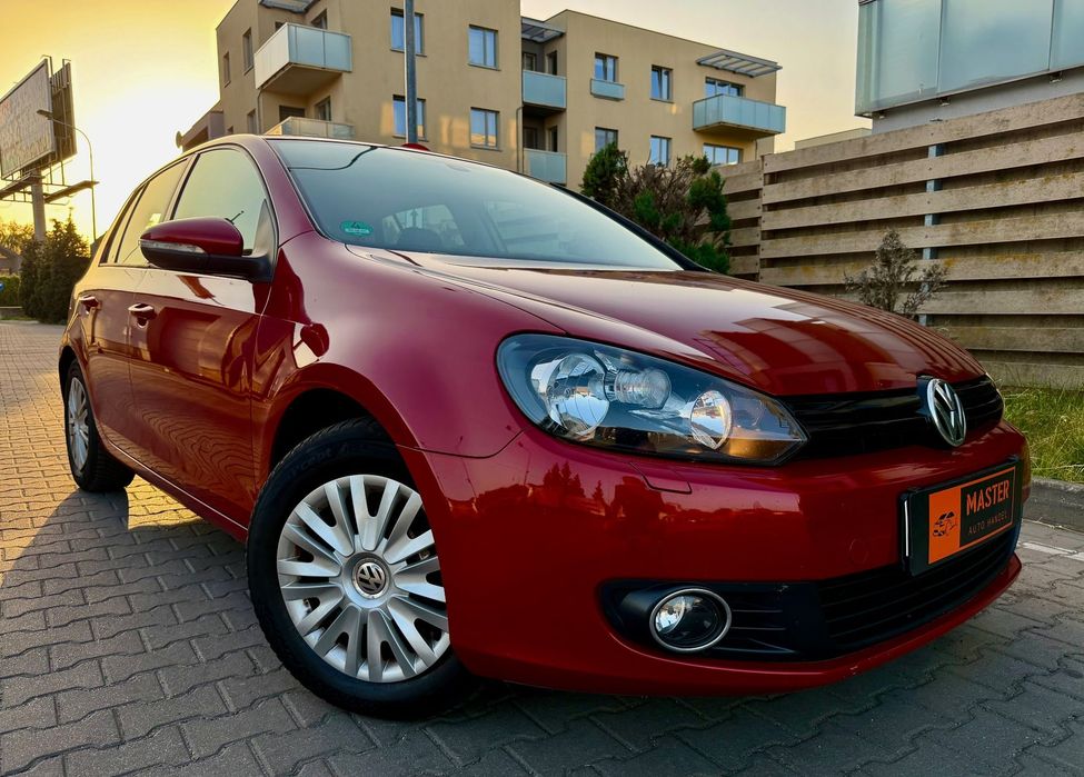 Volkswagen Golf 1.6 MPI Klimatyzacja Isofix Podgrzewane Fotele