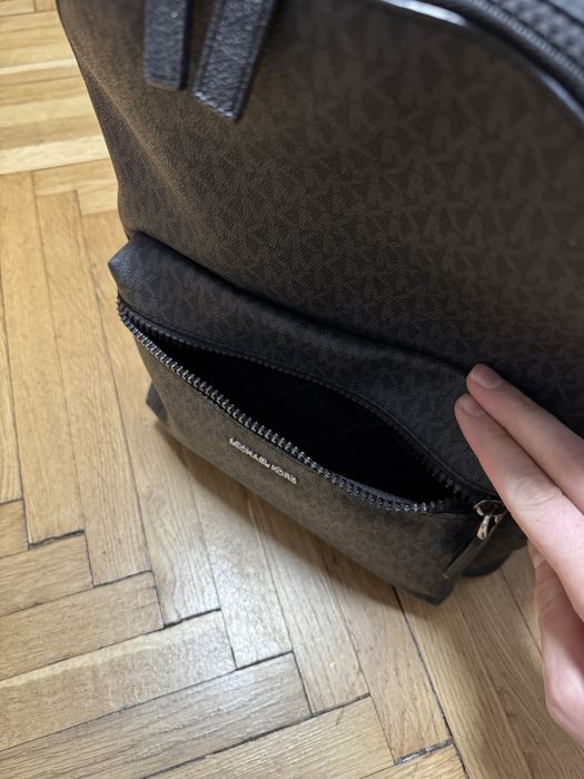 Рюкзак Michael Kors