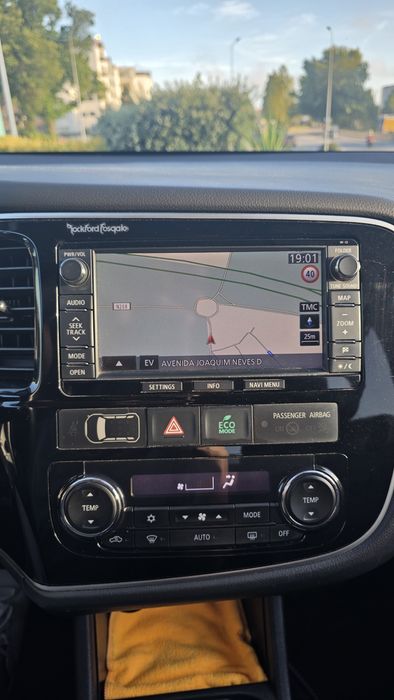 Mitsubishi outlander PHEV 2.0 híbrido plug-in  2014
