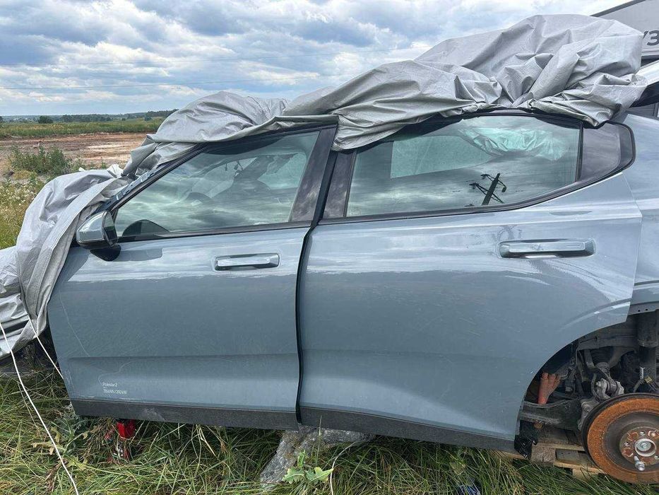 Двері Polestar 2 Полестар 2 оригінал колір 728