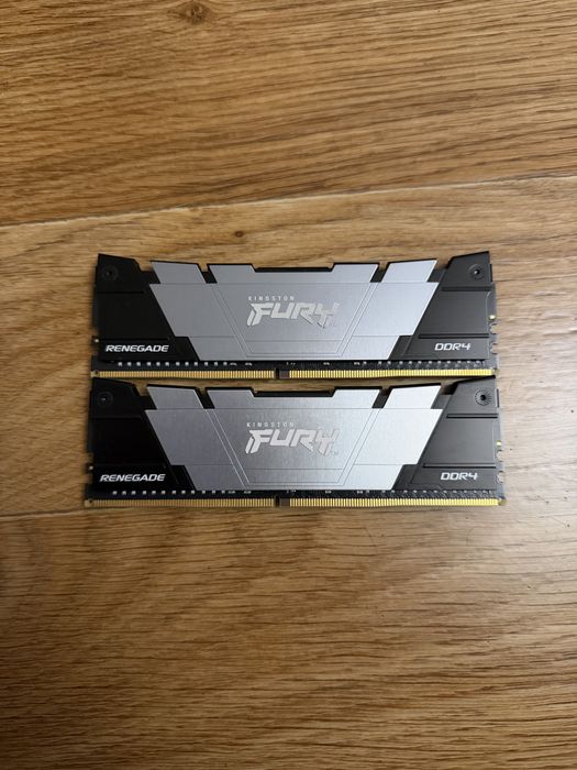 Оперативна пам'ять Kingston Fury Renegade DDR4-3200 32GB (2x16)