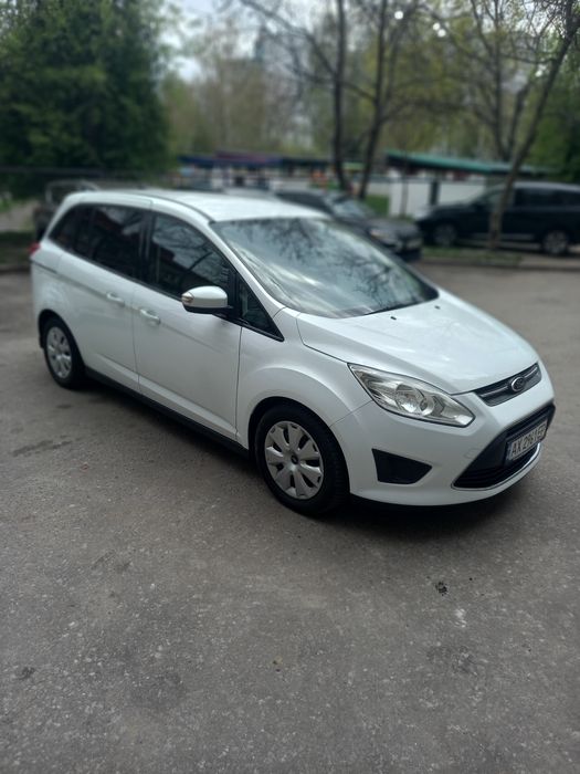 Ford grand C-Max 2013p