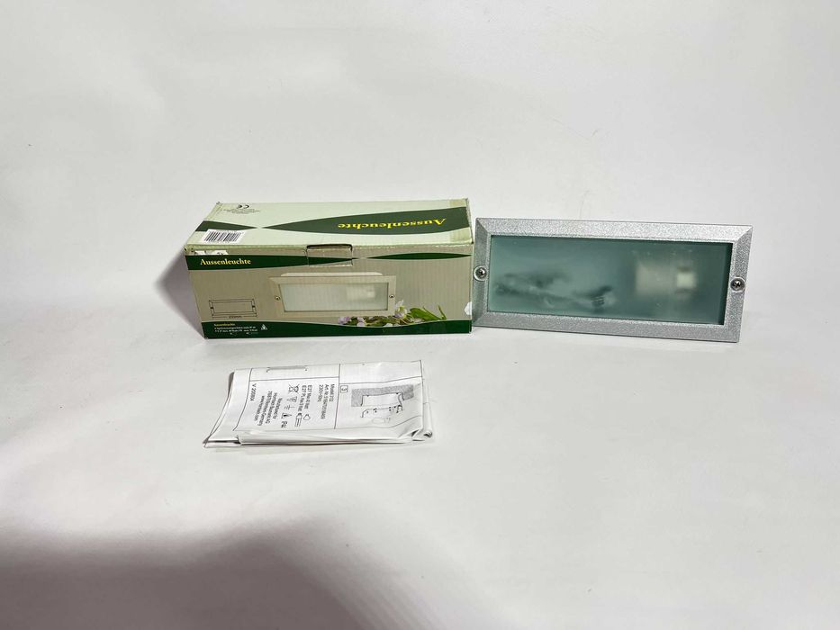 Lampa elewacyjna zewnętrzna 3132 Silver IP44 E27