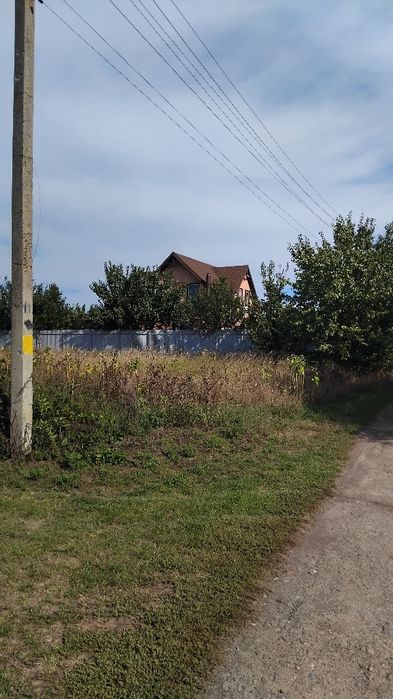Продаж земельної ділянки під забудову в Слободі  5 км. від міста