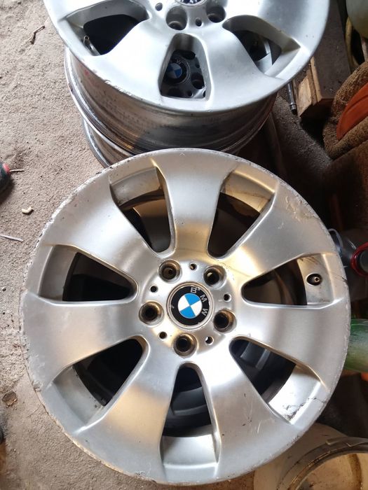Титани на BMW е46 Ціна: 6000.
