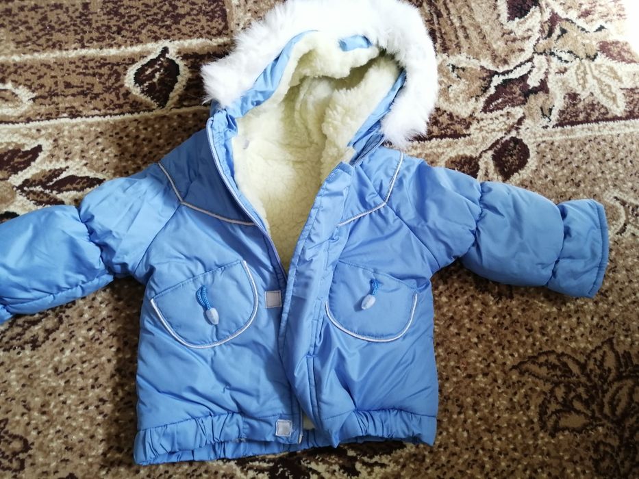 Продам детский зимний костюм
