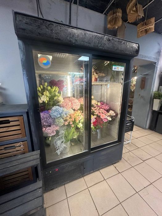 Холодильная витрина 200*145*70