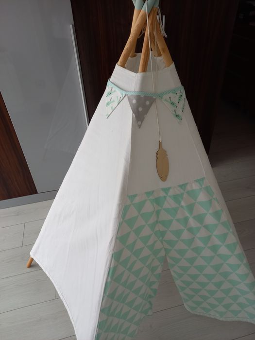 Namiot teepee tipi