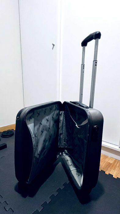 Mala viagem cabine rigida John Travel